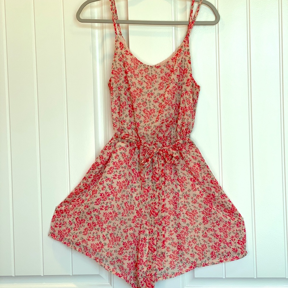 Cute Flowery Spaghetti Strap Shorts Romper